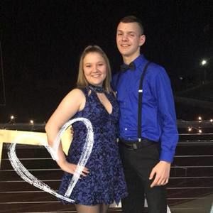 Meet your Posher, Hayley